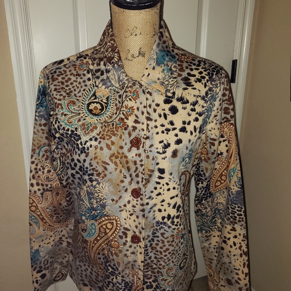 Beautiful jacket - Picture 1 of 2